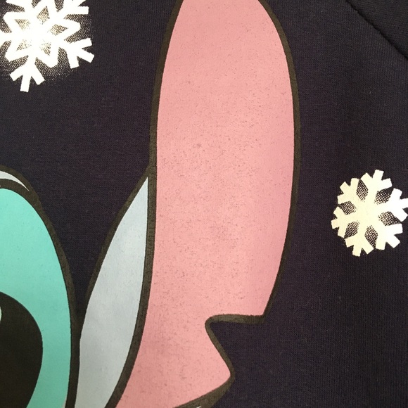 Disney Stitch medium winter holiday blue pullover sweater - Picture 9 of 13